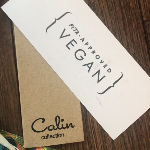 Calin Collection Wristlet Purse - Picture 8 of 8